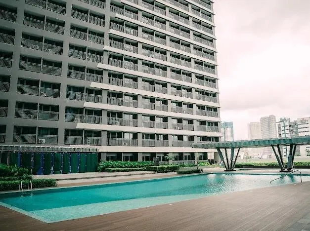 Apartment 5-star Feel And Step In Luxury At Fame Residences